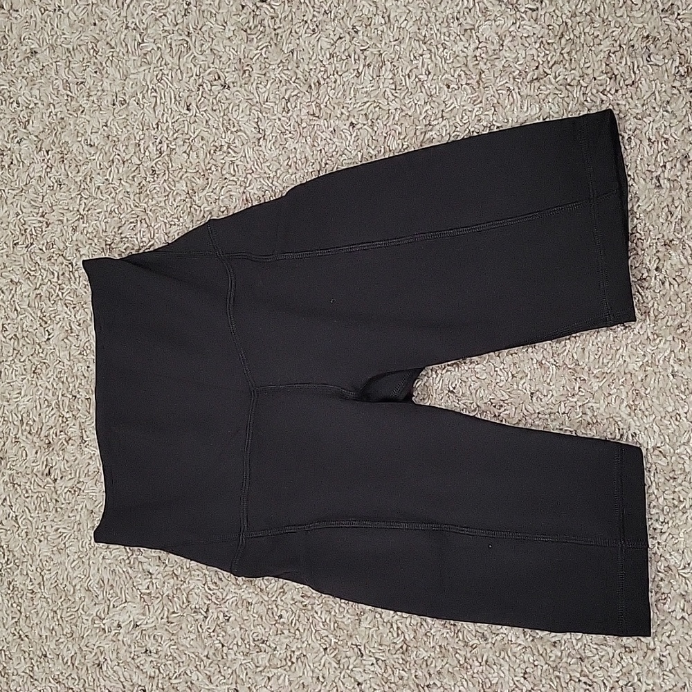 Lululemon align, high rise align with pockets 8"